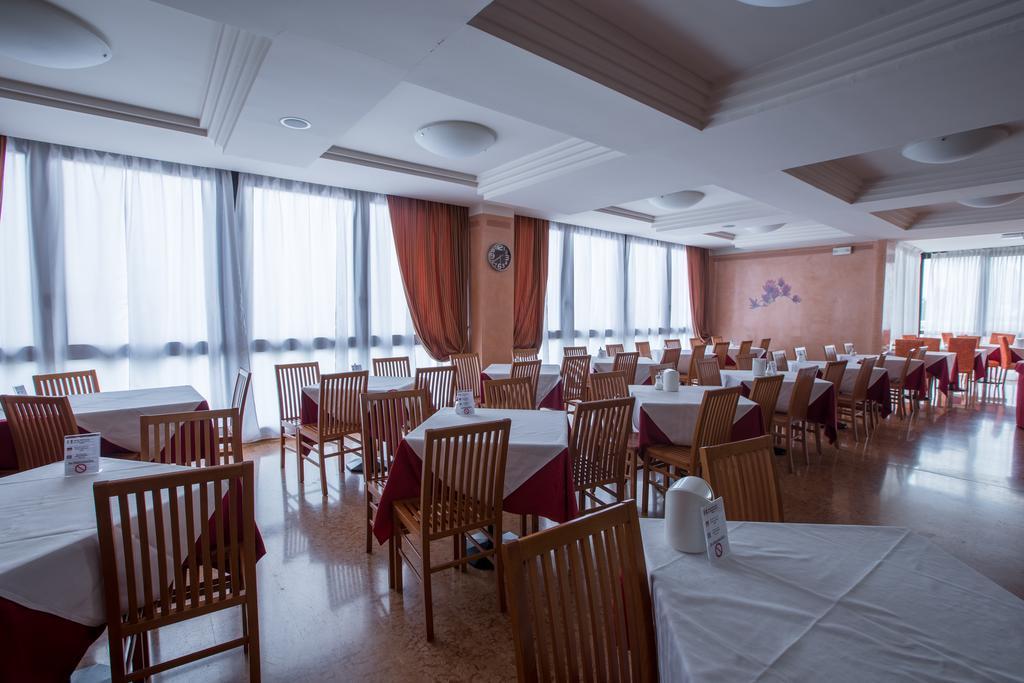 Hotel Garda Affi Εξωτερικό φωτογραφία